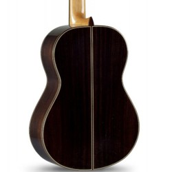 Alhambra 825 Classic Guitar 11P - Natural