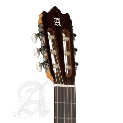 Alhambra 8.206 Flamenco Pure C/Golpeador Guitar 3F - Natural