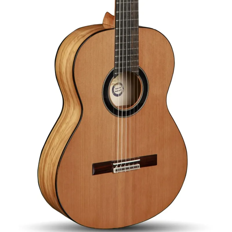 Alhambra 8.890 6 Olivo Classical 4/4 Guitar Alhambra 8.890 6 Olivo Classical 4/4 Guitar