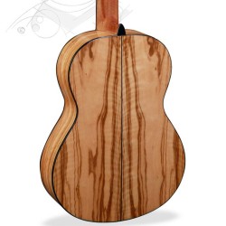 Alhambra 8.890  6 Olivo Classical 4/4 Guitar