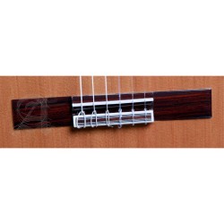 Alhambra 8.890  6 Olivo Classical 4/4 Guitar