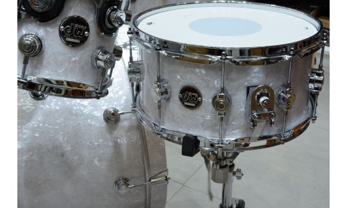 DW Drums DW-PER-WHT.M-7 Performance Series 7-Piece Shell Pack - White Marine Pearl