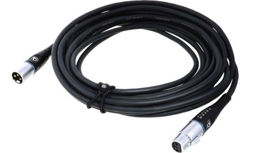 D'Addario PW-M-25 Custom Series Microphone Cable XLR Male - XLR Female - 25 ft / 7.6 Meters