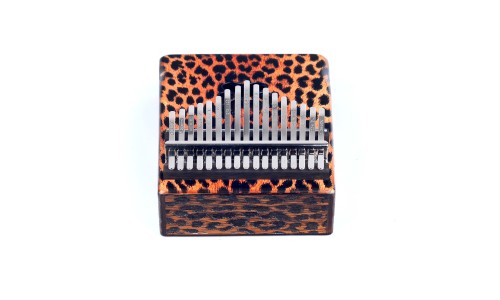 Mahalo MKA17CH Kalimba Cheetah Design Key of C with Bag