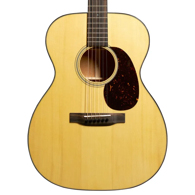 Martin CM000182025 Standard Series Acoustic Guitar - Natural