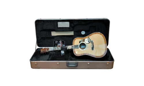 Martin Guitar D200 Deluxe Dreadnought Acoustic Guitar (Pre-Order) - Brazilian Rosewood - Includes Wearable Wristwatch from RGM and Martin Aluminum Hard Shell Case