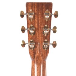 Martin Guitar D28EMODERNDELUX D-28E Modern Deluxe Dreadnought Semi Acoustic - Natural