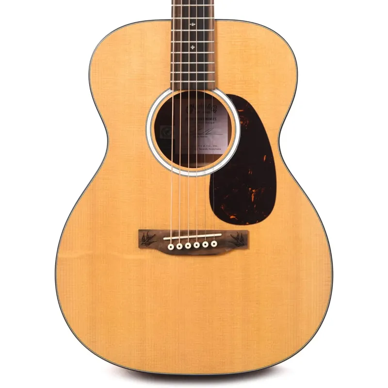 Martin Guitar JR10ESHAWNMENDE Shawn Mendes Signature Acoustic Electric Guitar - Natural Martin Guitar JR10ESHAWNMENDE Shawn Mendes Signature Acoustic Electric Guitar - Natural