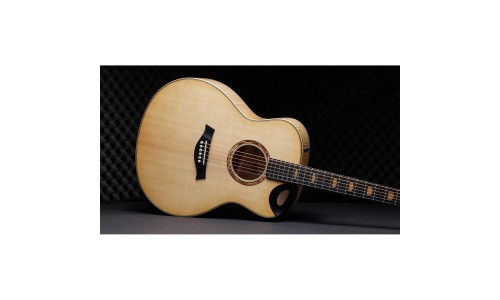 Taylor Custom #32 Grand Auditorium - Sinker Redwood And Honduran Rosewood - Natural