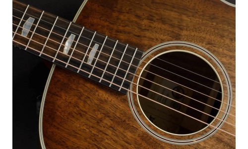 Taylor Custom GO#31Catch Grand Orchestra Acoustic-Electric Guitar Limited-Edition 20 Guitars Worldwide - Natural Walnut