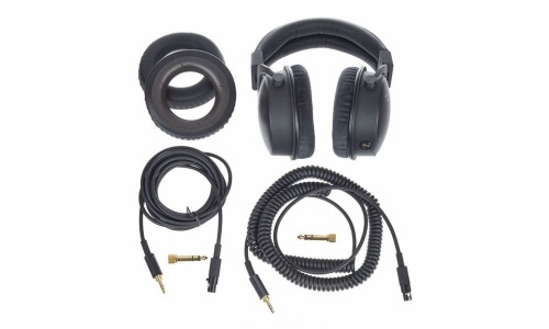 Beyerdynamic DT1770/250 Ohm Closed Back Broadcast and Studio Headphones - Black