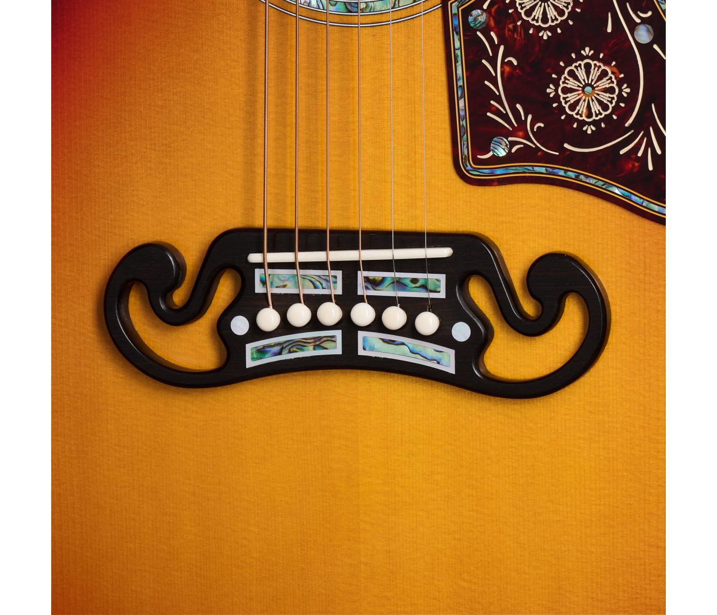 Gibson Custom Shop SJ2MTBG19 SJ-200 Monarch Rosewood Acoustic Guitar - Antique Natural